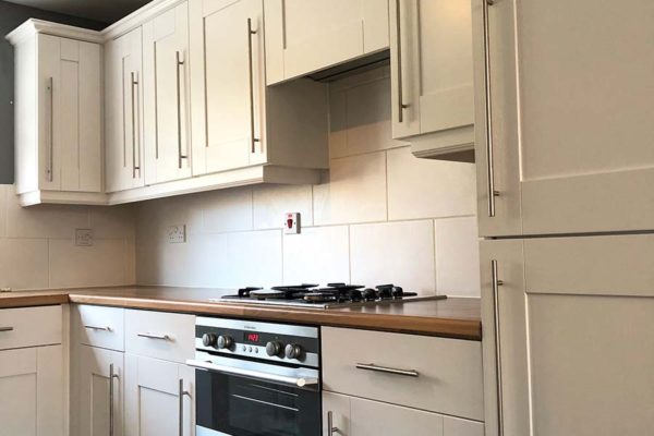 clean look kitchen cupboards, drawers and oven